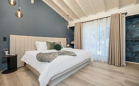 Nago Hometel Boutique